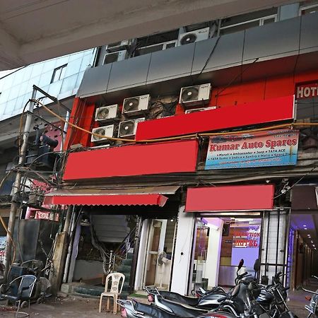 Oyo Hotel New Metro Near Phoenix United Lucknow Bagian luar foto