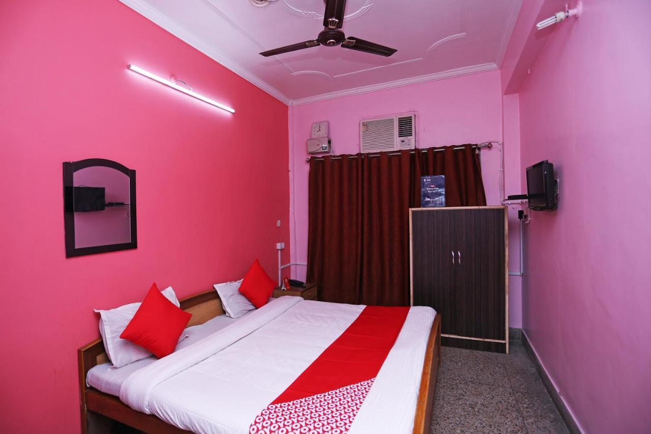 Oyo Hotel New Metro Near Phoenix United Lucknow Bagian luar foto
