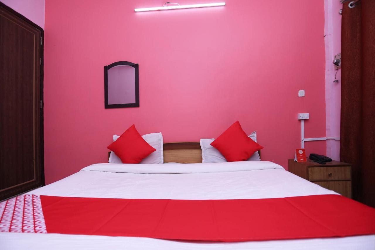 Oyo Hotel New Metro Near Phoenix United Lucknow Bagian luar foto